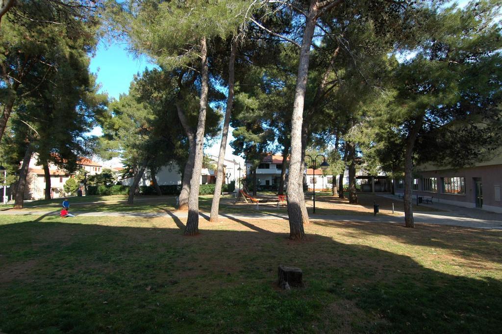 Faber Apartments Novigrad Istria Kamer foto